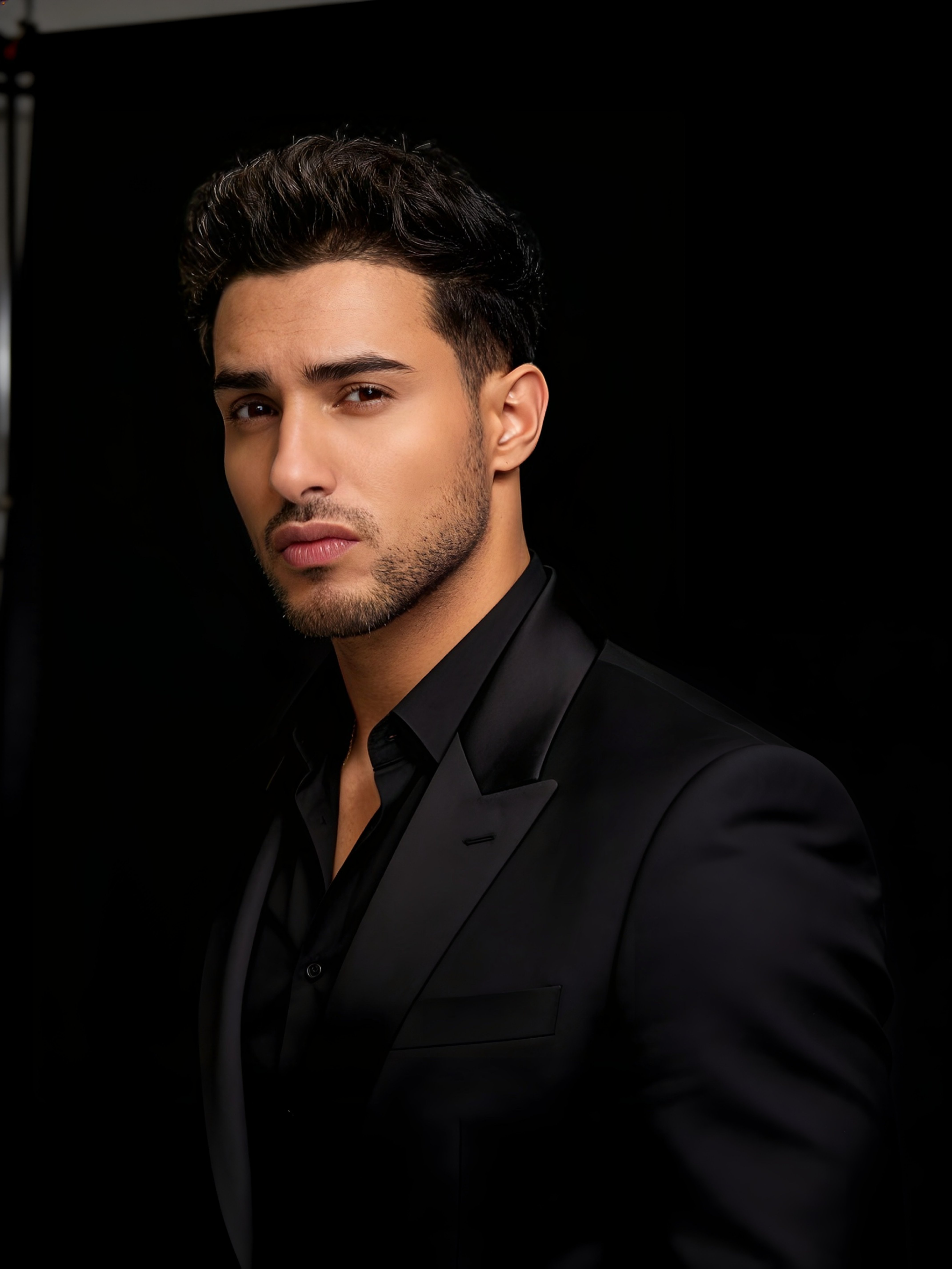 Zac, Founder & CEO of LuxuryLondonStays